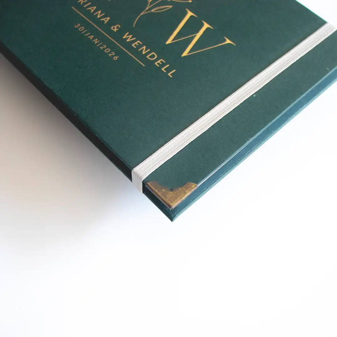 Lóris Musgo - p250918-1240 - 1080x1080 6 Livro para Fotos e Mensagens de Casamento – Lóris Musgo