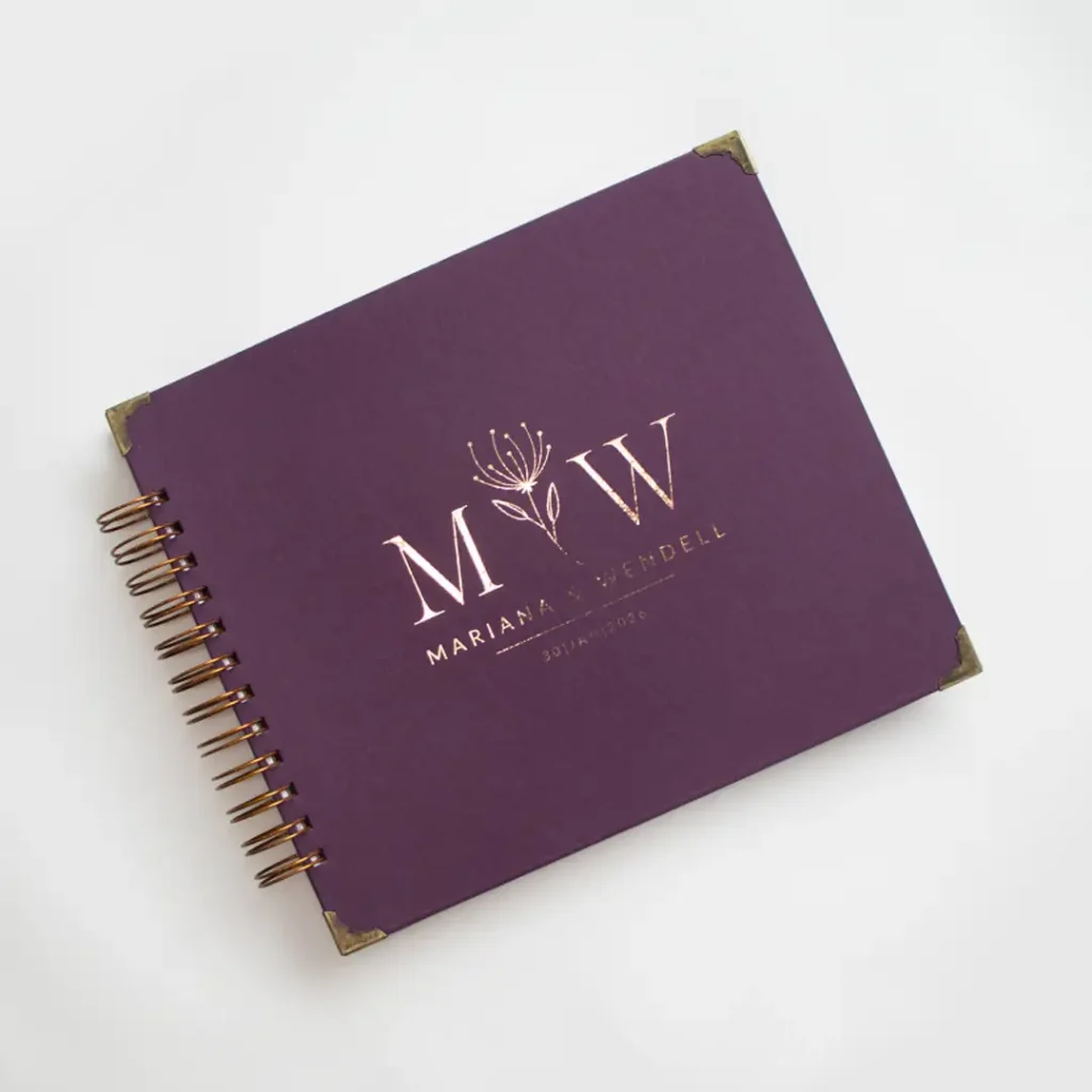 Livro para Fotos e Mensagens de Casamento - Saurá Ameixa