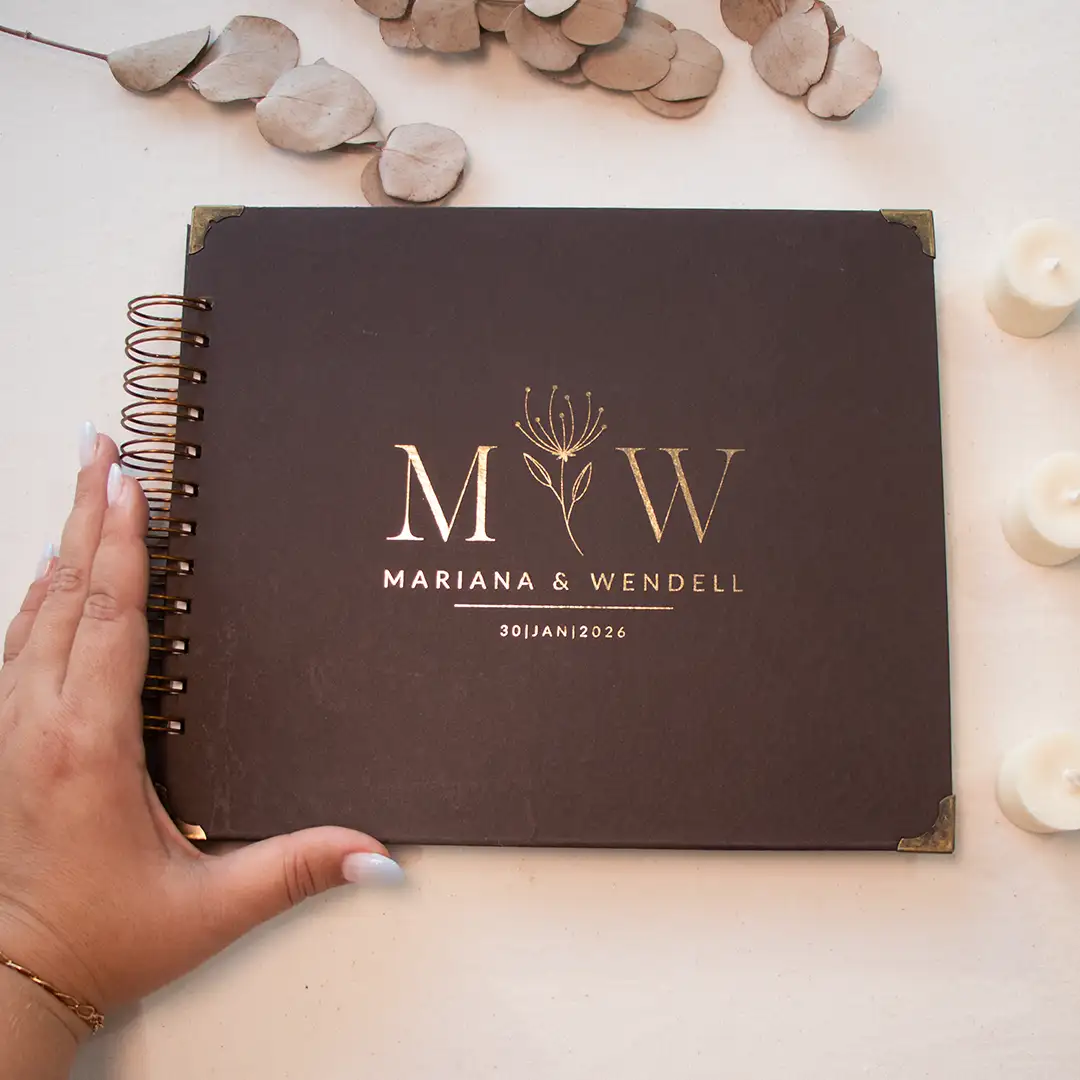 Saurá Chocolate - p250215-1634 - 1080x1080 4 Livro para Fotos e Mensagens de Casamento - Saurá Chocolate