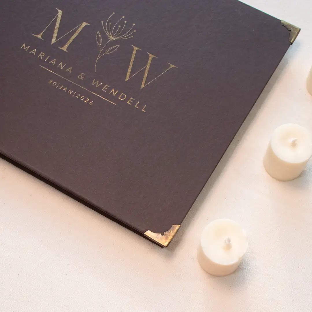 Saurá Chocolate - p250215-1634 - 1080x1080 7 Livro para Fotos e Mensagens de Casamento - Saurá Chocolate