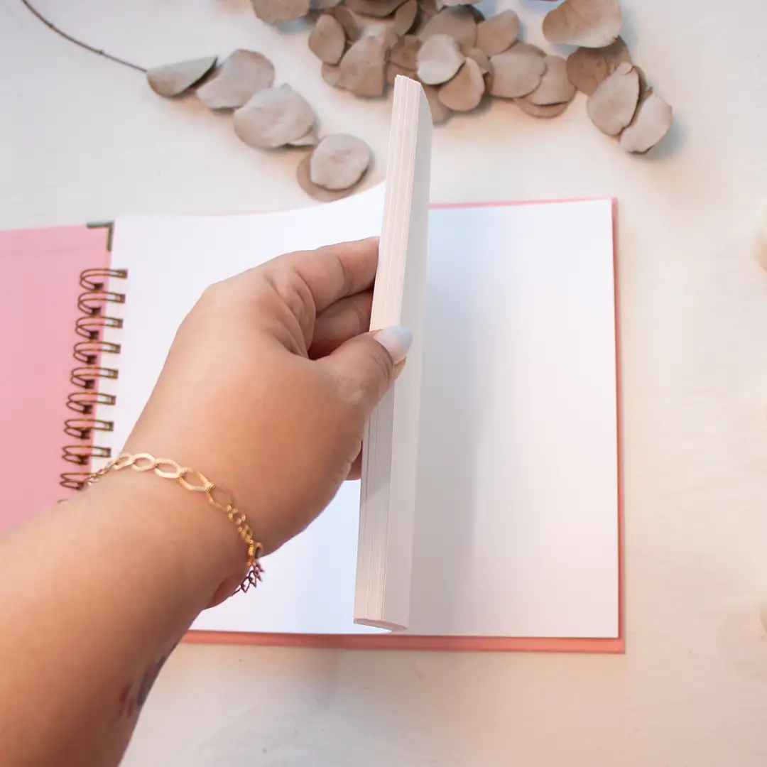 Saurá Goiaba - p250215-1634 - 1080x1080 5 Livro para Fotos e Mensagens de Casamento - Saurá Goiaba