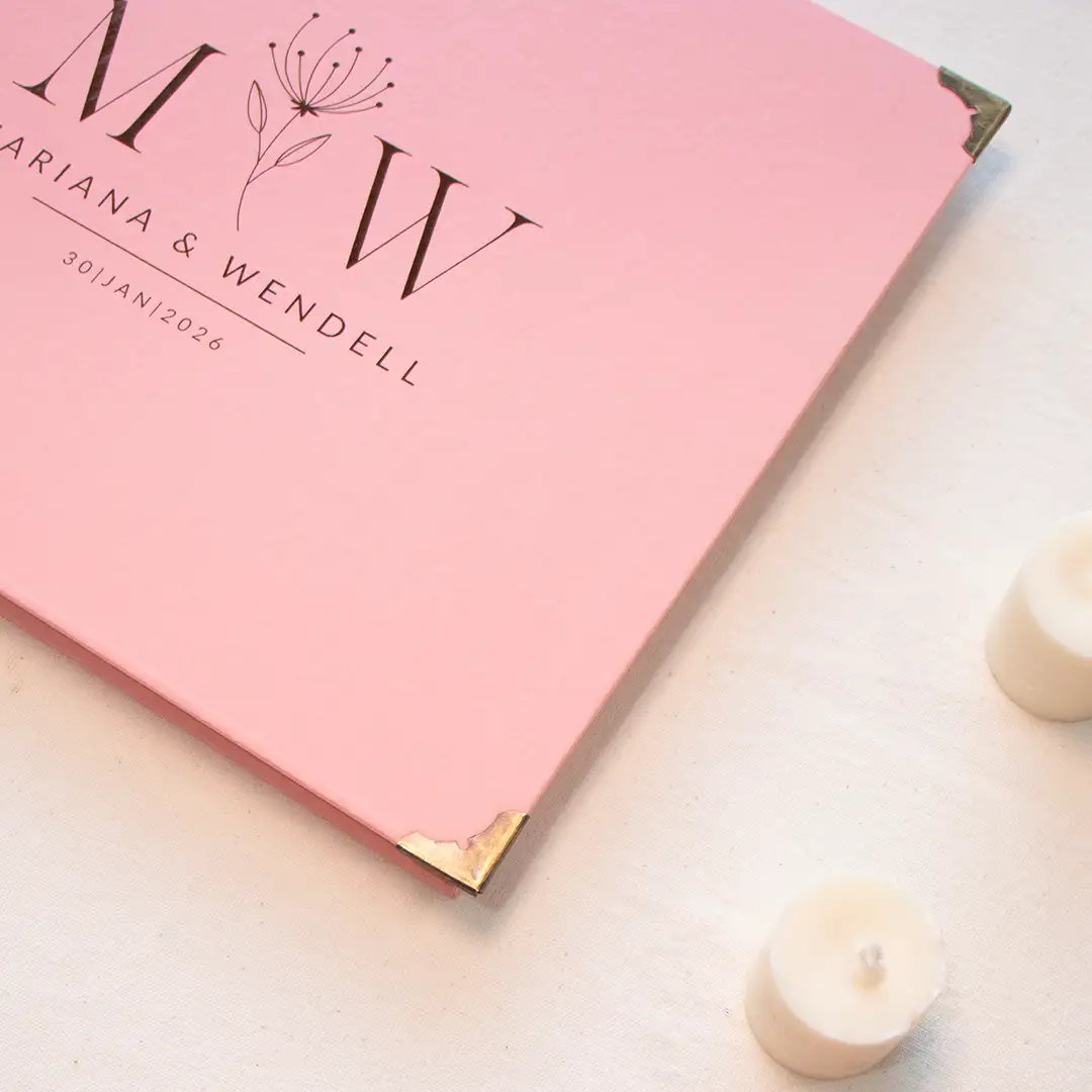 Saurá Goiaba - p250215-1634 - 1080x1080 7 Livro para Fotos e Mensagens de Casamento - Saurá Goiaba