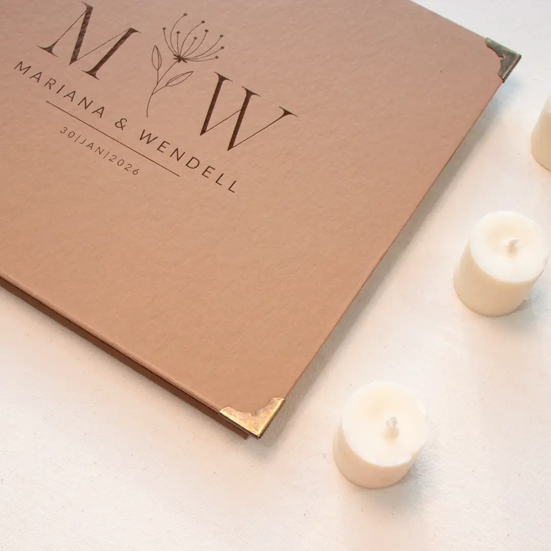 Saurá Mocha - p250215-1634 - 1080x1080 7 Livro para Fotos e Mensagens de Casamento - Saurá Mocha